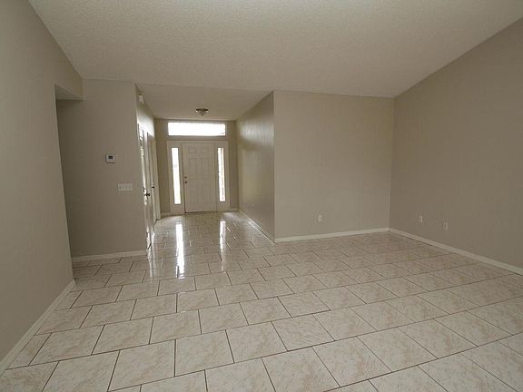 5th image of 2490 San Filippo Dr SE