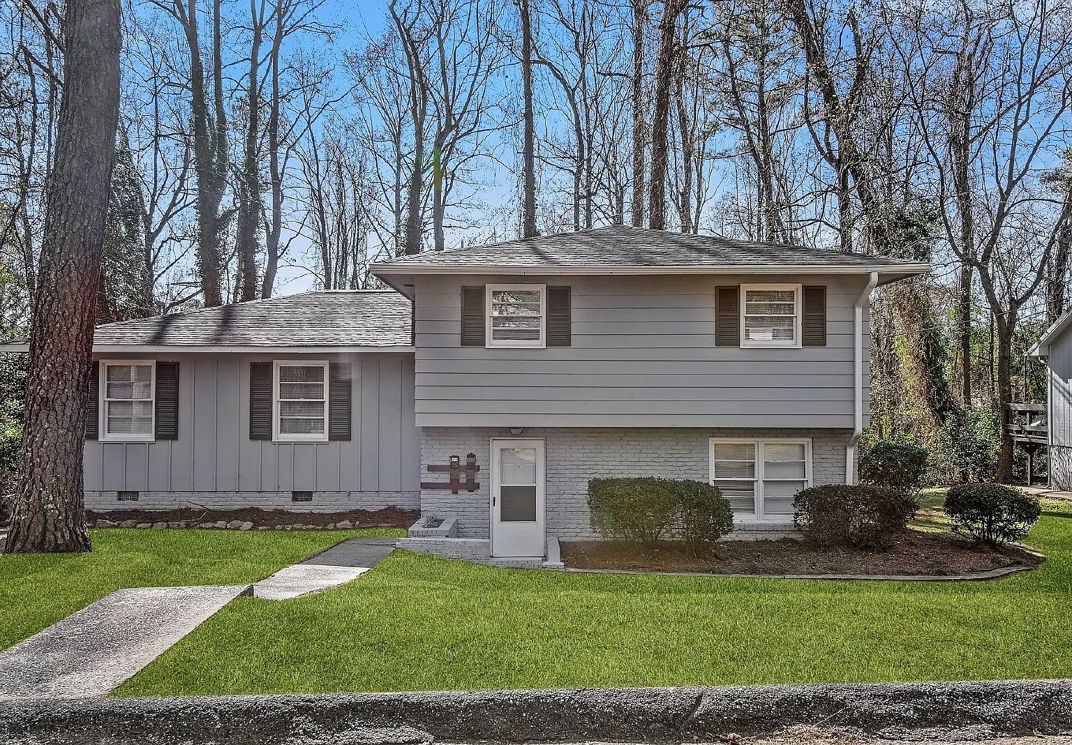 1 bed, 1.0 bath, $875 — Photo 3