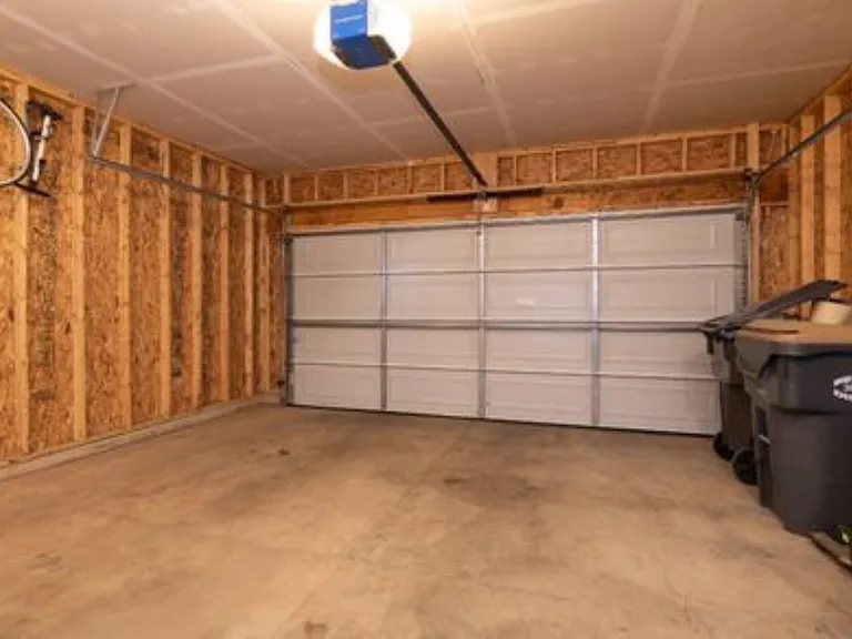 1205 Gardner Pond Ln — Photo 42