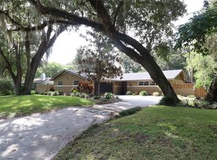 382 Palm Dr, Oviedo, FL 32765