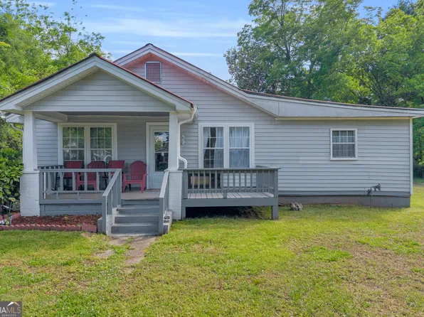 3759 Old Plainview Rd, Flowery Branch, GA 30542