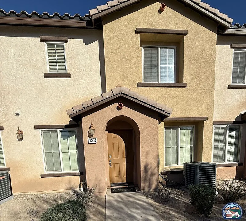 642 W Brewer Rd #123