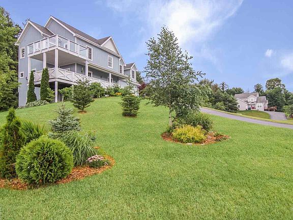 3rd image of 1360 Richman Ct