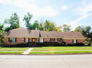 1104 Carroll Dr, Garland, TX 75041