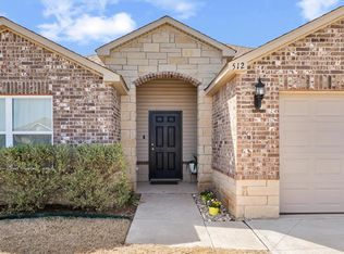 512 SE 3rd Pl, Newcastle, OK 73065