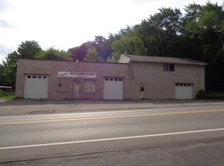205 S 10th St, Sharpsville, PA 16150