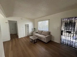 8319 S Western Ave #1 — Photo 3