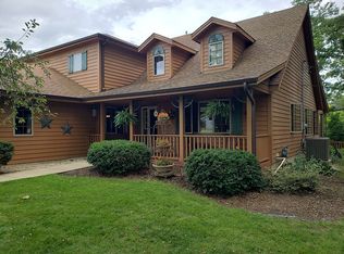 3223 99th St, Pleasant Prairie, WI 53158