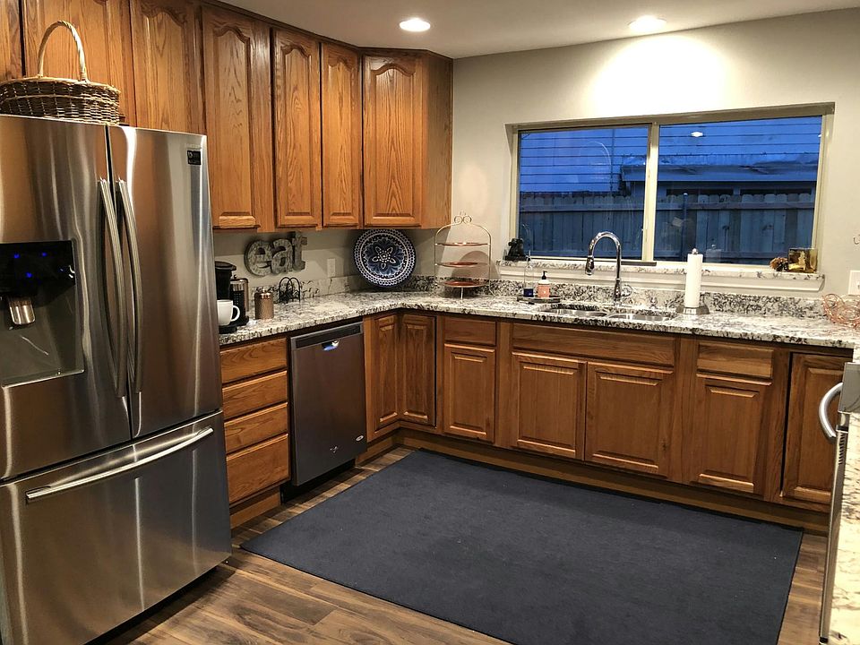 1st image of 1616 Summer Place Cir