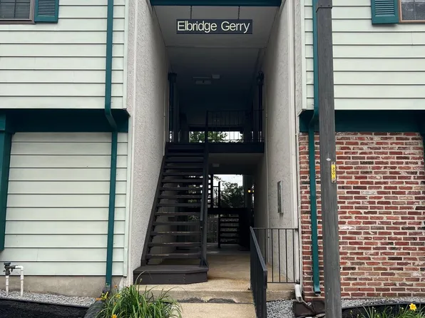 7 Elbridge Gerry Bldg, Blackwood, NJ 08012