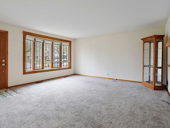 3rd image of 13106 E Playfield Dr
