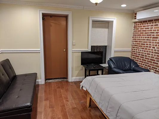 Rented by GK Golden Key Realty | media 15