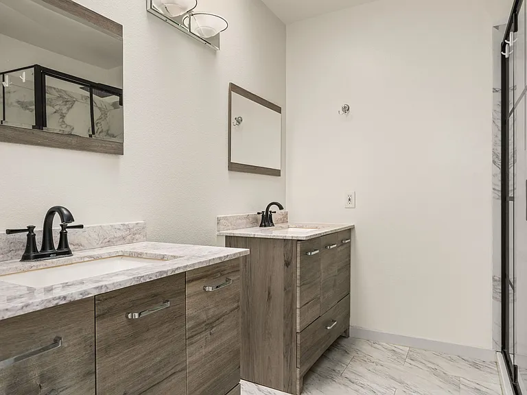 24 Redwood Tree Ln — Photo 30