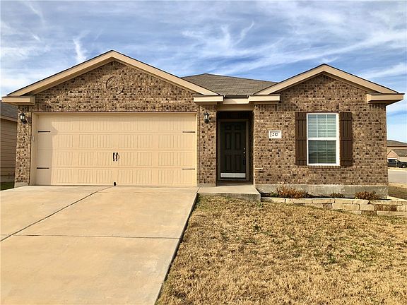 4th image of 217 Farmer Ln