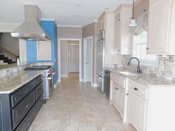 2nd image of 29298 Valley Of Shiloh Rd