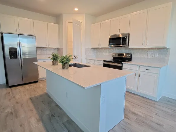 8978 Zevon Ct, Lake Worth, FL 33467