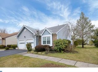 6 Spaulding Dr, Monroe Township, NJ 08831