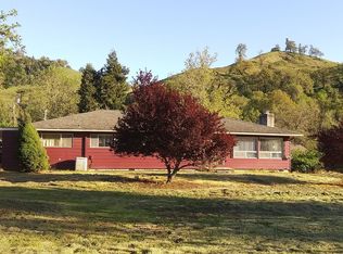 4416 NE Douglas Ave, Roseburg, OR 97470