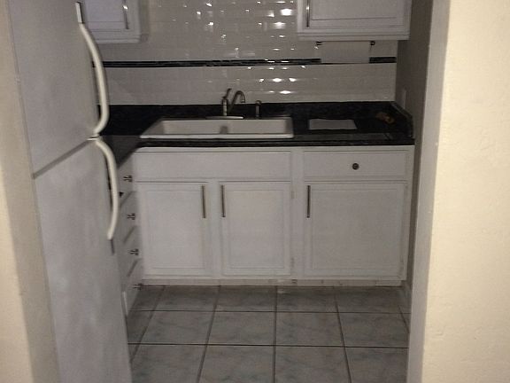 5th image of 1035 13th St N APT A