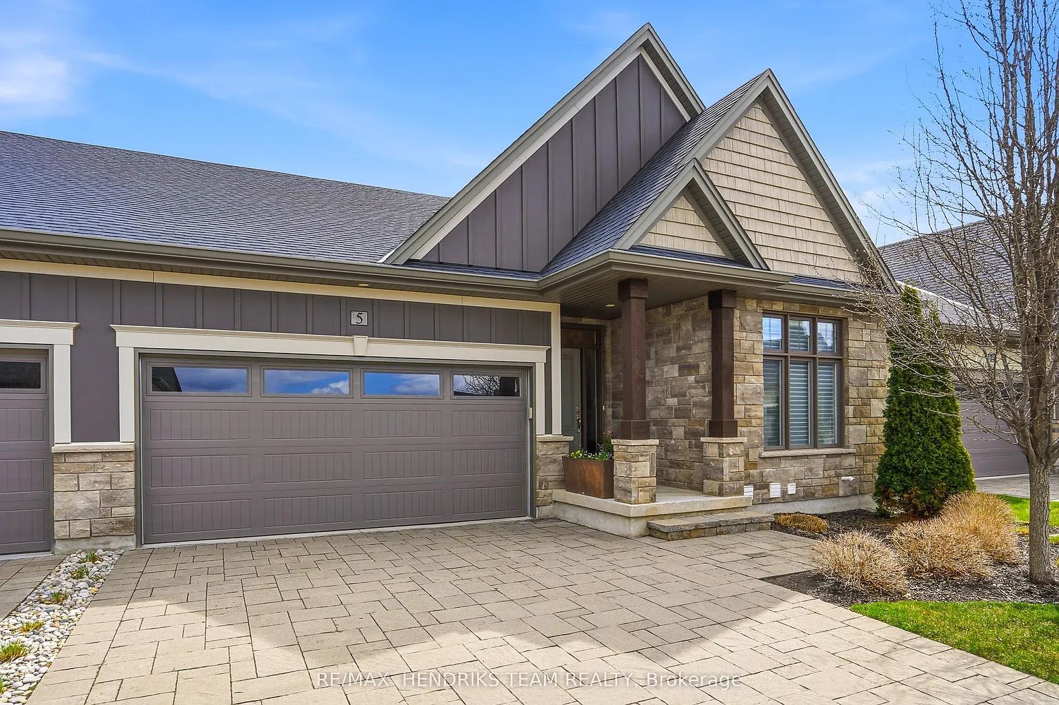 180 Port Robinson Rd #5 photo 1