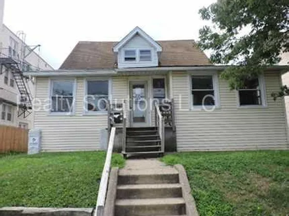 206 Evergreen Ave, Oaklyn, NJ 08107