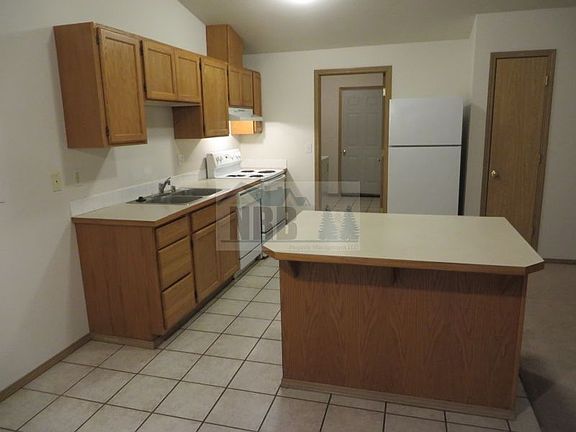 4th image of 2216 168th St E #2218
