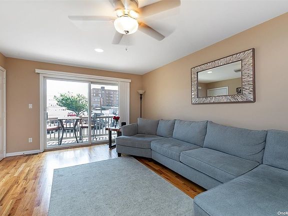 2nd image of 225 E Broadway