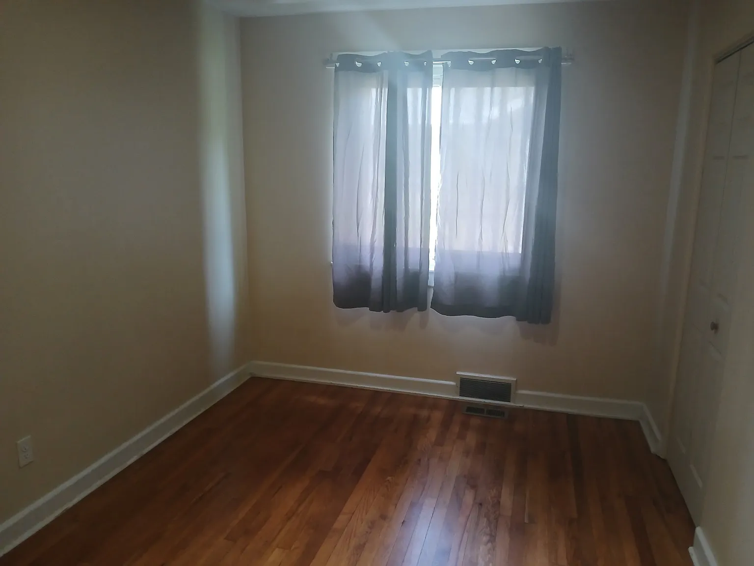 71 East Marshall Street - 1 — Photo 4