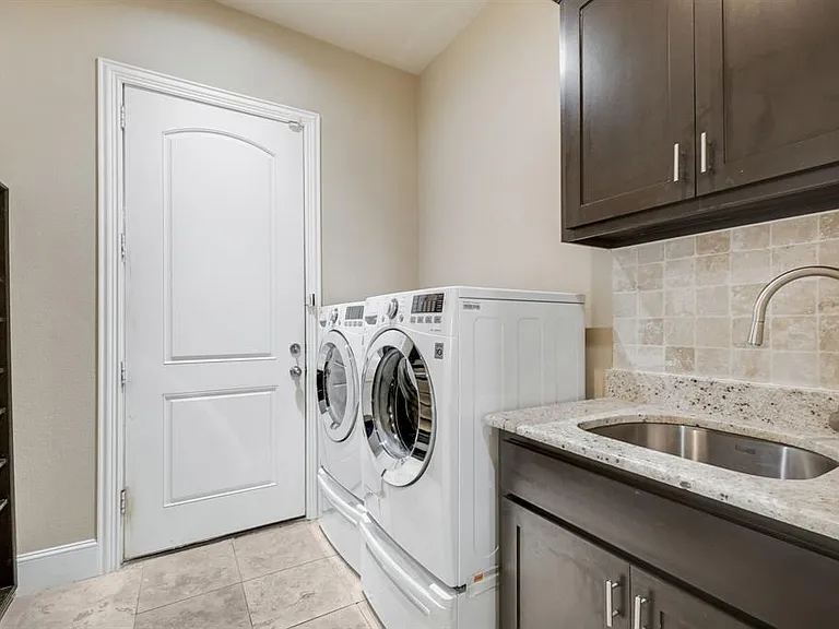 1012 Mallard Way — Photo 17