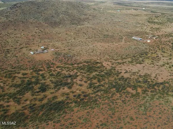 14466 S Simons Rd, Pearce, AZ 85625