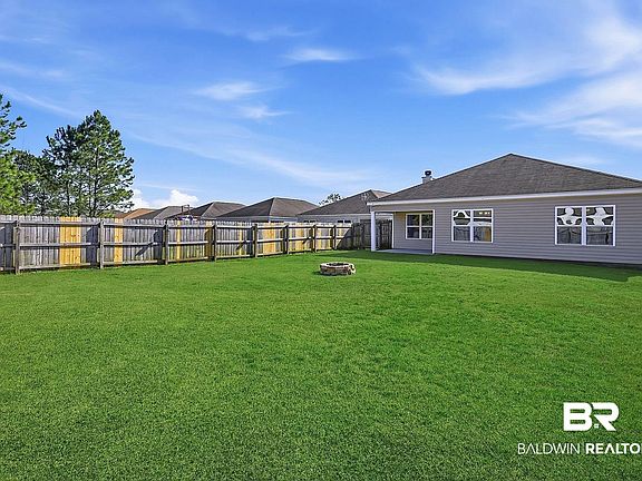 4th image of 983 Summerton Dr