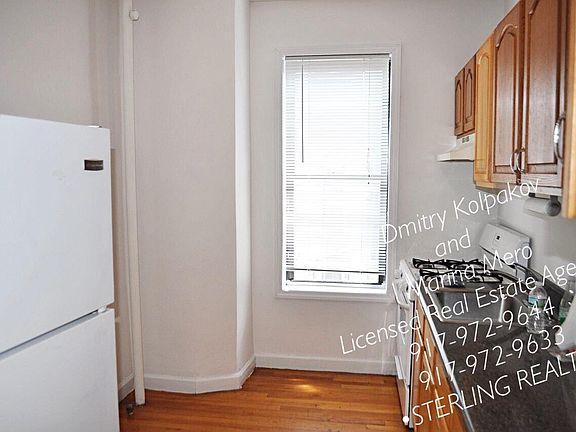 2nd image of 2330 31st Ave #1