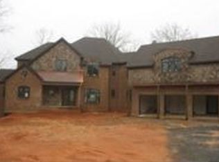 9103 Woodhall Lake Dr, Waxhaw, NC 28173