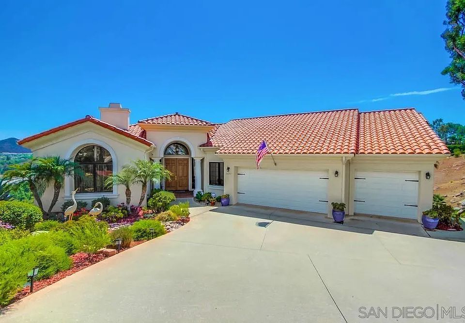 1st image of 3645 Vista De La Canada