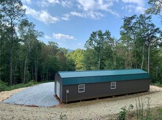 223 Confederate Trl, Lowgap, NC 27024