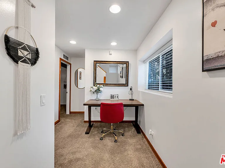21832 Canon Dr — Photo 28