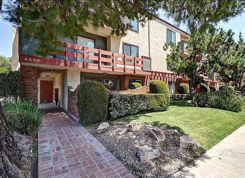 1st image of 4524 Tujunga Ave APT 11