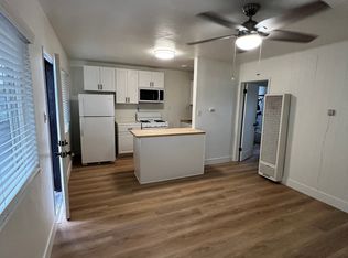 3366 Roosevelt St #9, Carlsbad, CA 92008