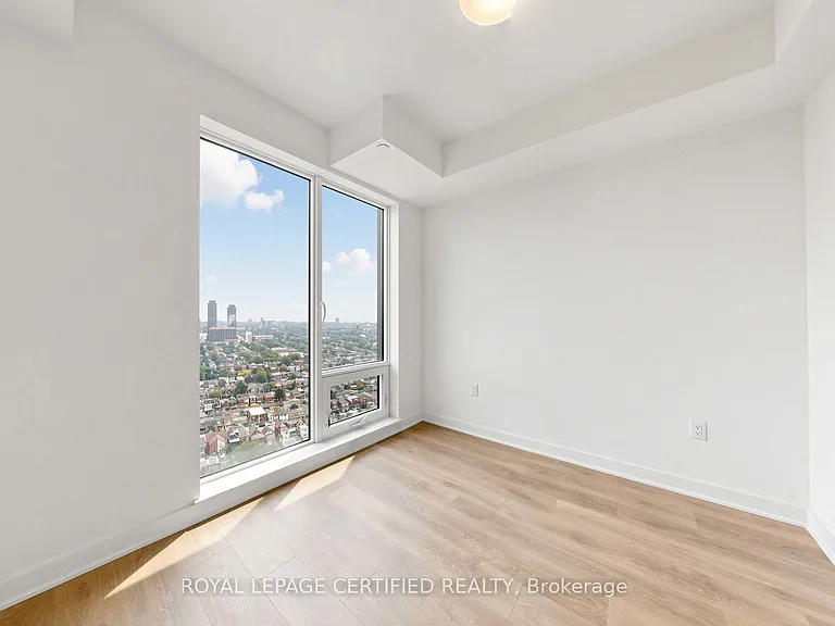 1185 Dupont St #2408 — Photo 21