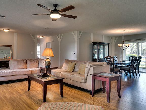 5th image of 9925 NW 160th St