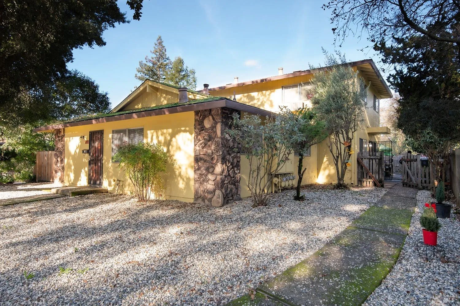 5135 Roma Street photo 1