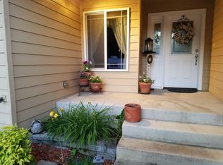 103 SE Rifle Range St, Roseburg, OR 97470