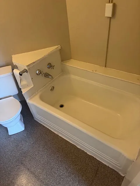 1 bed, 1000 sqft, $695 — Photo 3