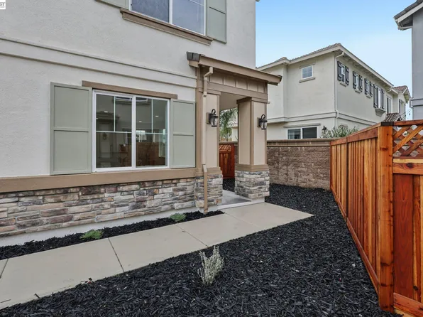 208 Mindy Way, Pittsburg, CA 94565