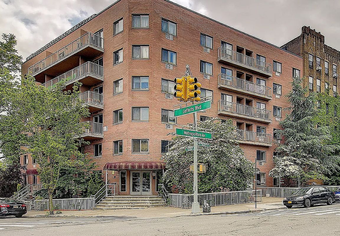 Primary listing photo