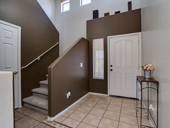 2nd image of 9919 W Southgate Ave