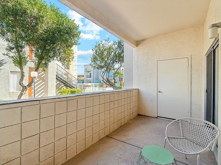 The Turn Apartments — Photo 24