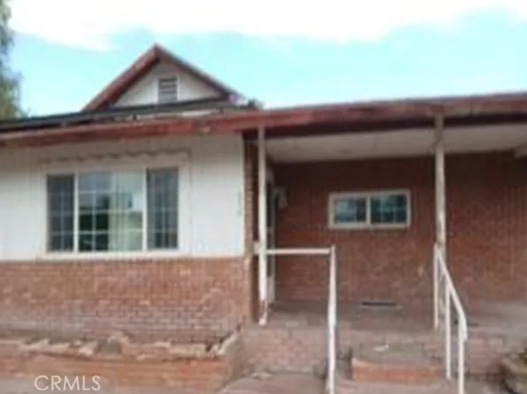 634 W Holt Ave, El Centro, CA 92243
