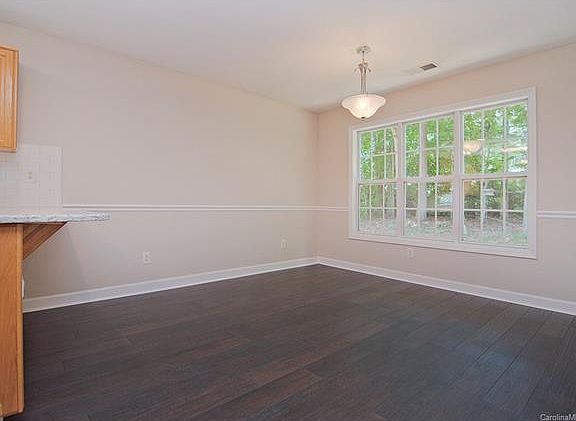 5th image of 4436 Gladwood Ln