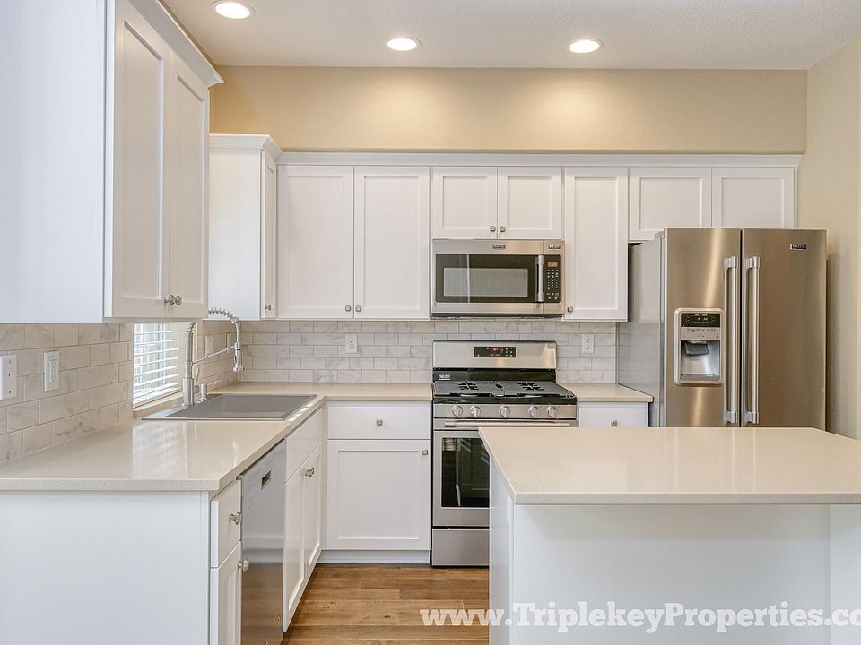 1st image of 6012 NE Alder St